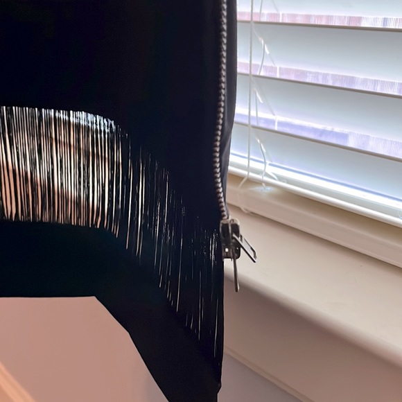 Super fancy cocktail dress. Has fringe at the top and bottom of dress. - Picture 11 of 12